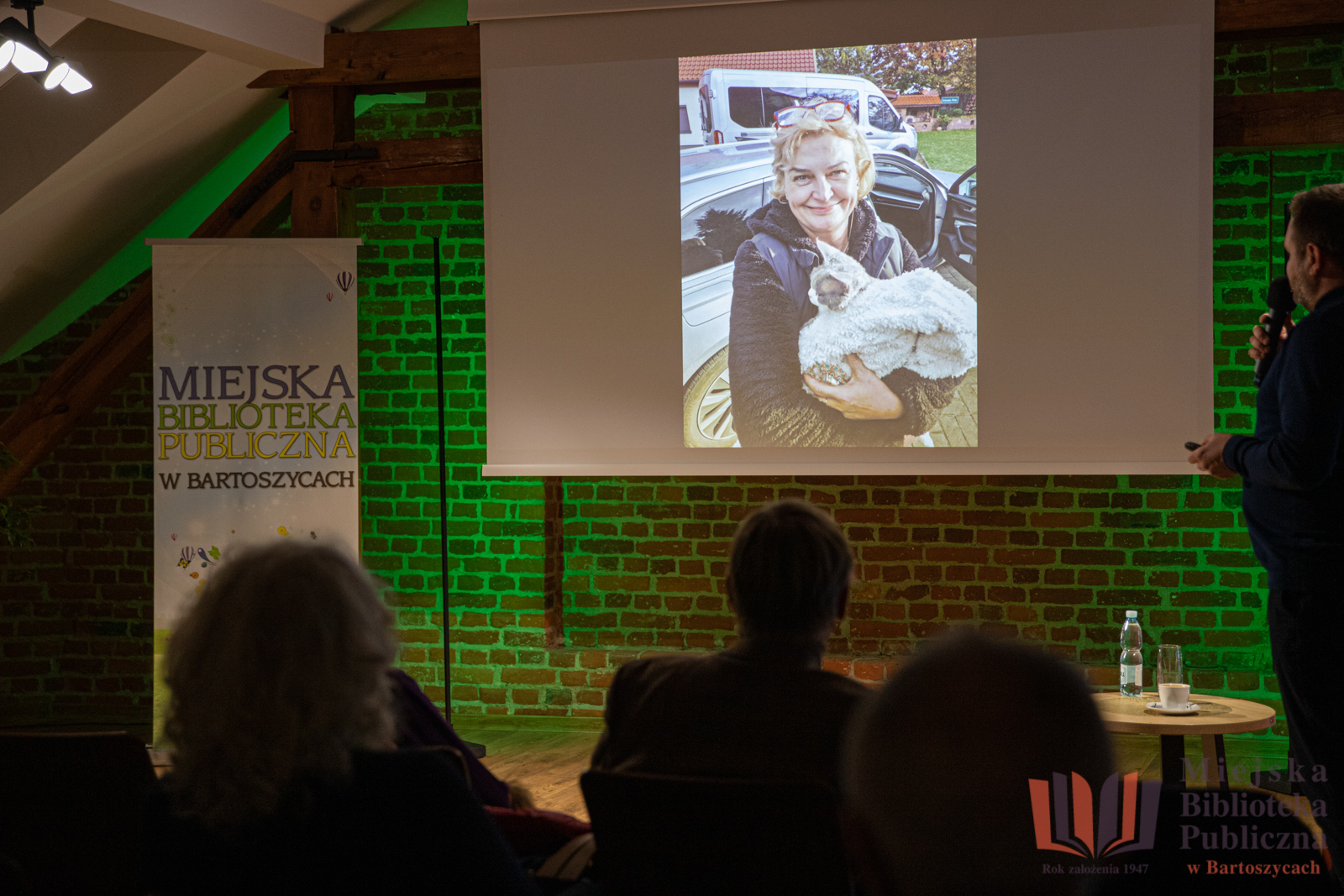 Za kulisami „Jesteśmy Razem” – wyjątkowe spotkanie w naszej bibliotece